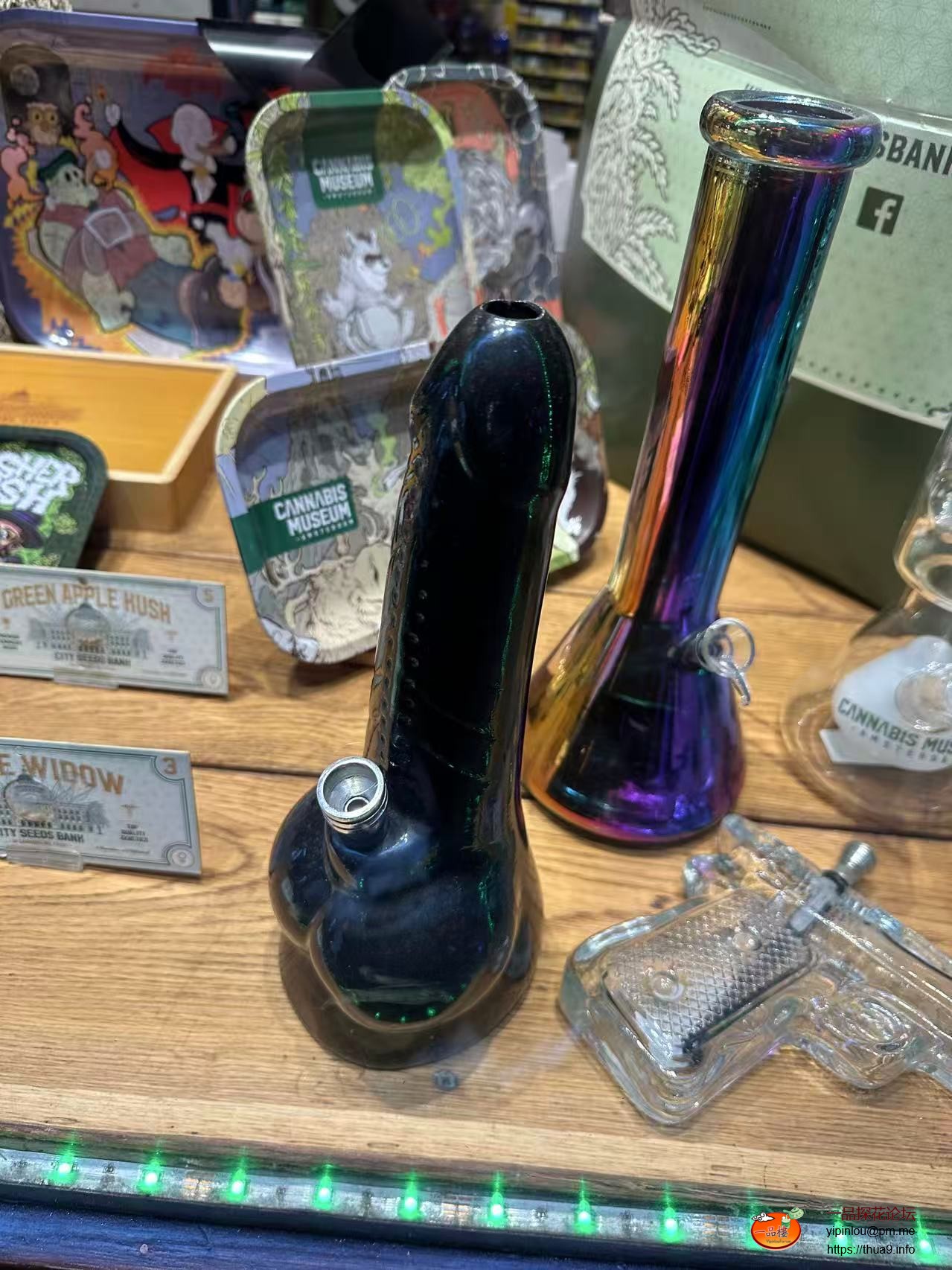 牛子形状的大麻烟斗.jpg